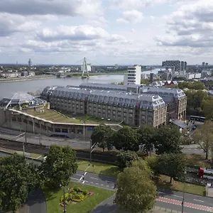 Hotel Maritim, Cologne