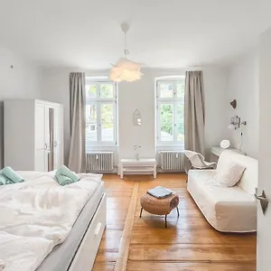 Charmante Altbauwohnung Im Herzen Der Altstadt Deutschland
